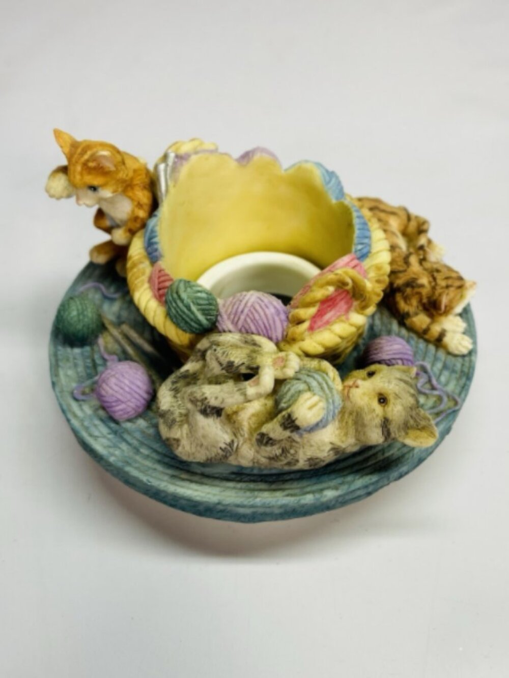 Candle Capper Topper Kittens Knitting Basket Balls Of Yarn Cute Cottagecore 3"